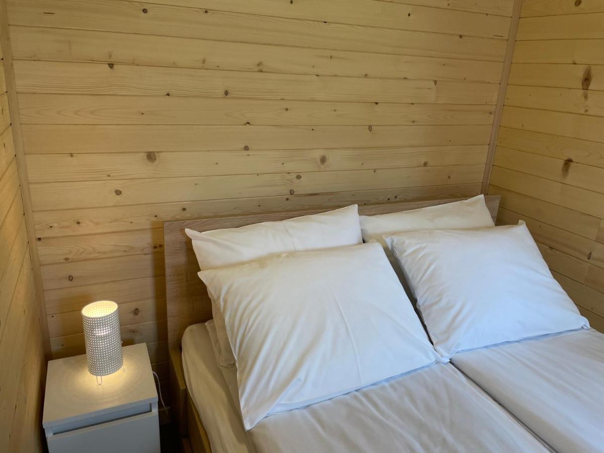 Reddoor Zator Lake Houses Екстериор снимка